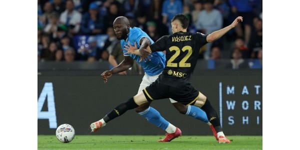 Romelu Lukaku yritti parhaansa säilyttääkseen voiton kahdella viimeisellä kierroksella